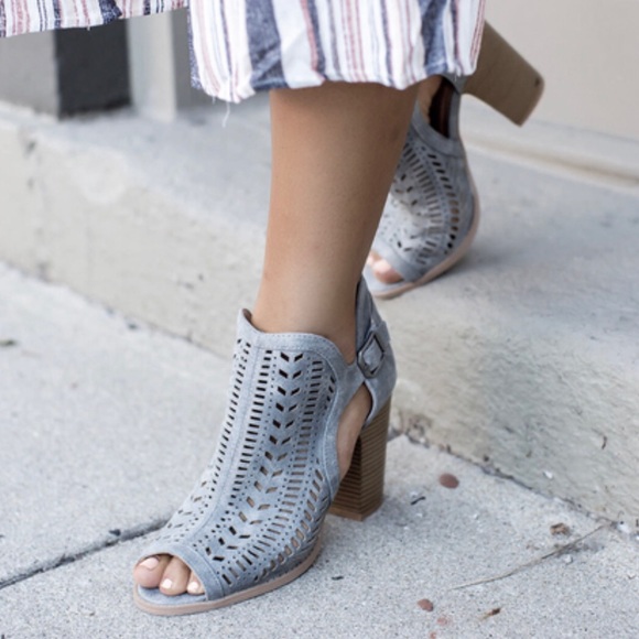 Gray Laser Cut Peep Toe booties - Picture 3 of 4
